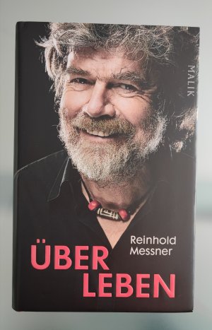 Über Leben/ NEU!