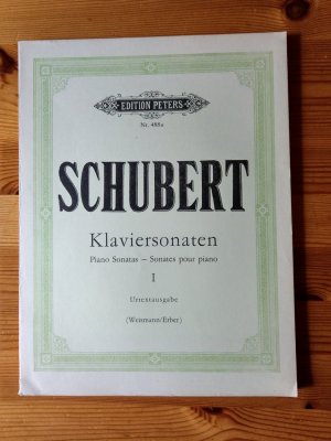 gebrauchtes Buch – Schubert – Klaviersknaten, Band I