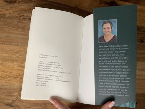 gebrauchtes Buch – Dieter Nuhr – Nuhr auf Sendung 1 und 2 - Ein Radiotagebuch