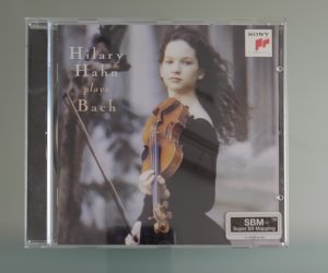 HILARY HAHN plays Bach