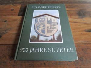 gebrauchtes Buch – Gottfried Rohrer – Ein Dorf feierte. 900 Jahre St. Peter, 1093-1993. Bildband