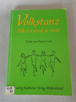 Volkstanz lehren und lernen