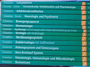 Die Heilpraktiker-Akademie. Basiswissen. - Terminologie, Chemie/Biochemie, Zytologie/Histologie, Allgemeine Pathologie - mit Zugang zum Elsevier-Portal