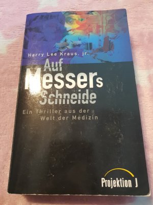 gebrauchtes Buch – Auf Messers Schneide