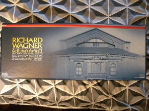 VHS - Richard Wagner Edition Bayreuther Festspiele. Der Ring der Nibelungen. Der fliegende Holländer. Tannhäuser. Lohengrin. Tristan und Isolde. Parsifal. Die Meistersinger von Nürnberg