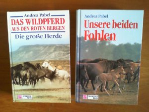 Das Wildpferd aus den roten Bergen. Die große Herde. 2) Unsere beiden Fohlen. Zusammen 2 Schneider-Bücher.