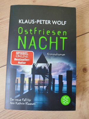 gebrauchtes Buch – Klaus-Peter Wolf – Ostfriesennacht