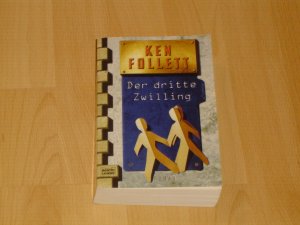 gebrauchtes Buch – Ken Follett – Der dritte Zwilling