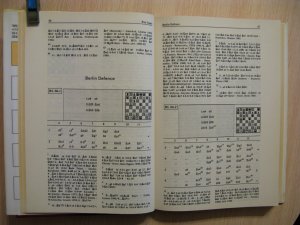 gebrauchtes Buch – Nikolay Kalinichenko – Encyclopedia. Modern Chess Opening. Volume 1. Open Games