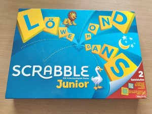 Mattel Y9670 - Scrabble Junior, Wortspiel, Kreuzwortspiel