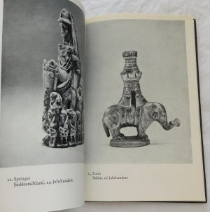 antiquarisches Buch – Künstlerische Schachfiguren aus zehn Jahrhunderten 45 Bildtafeln - Insel Bücherei Nr. 752