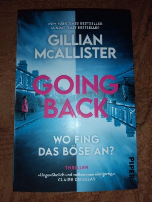 Going Back – Wo fing das Böse an?