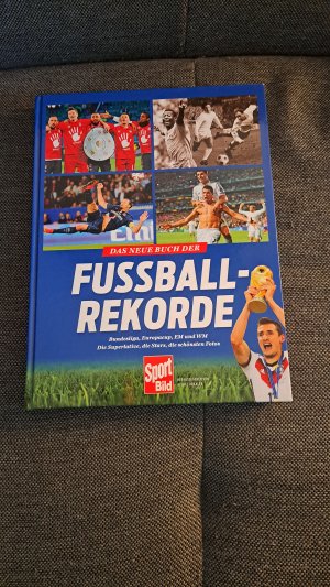 gebrauchtes Buch – Alfred Draxler – Das neue Buch der Fußball-Rekorde - Bundesliga, Europacup, EM und WM.