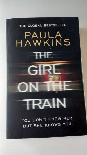 gebrauchtes Buch – Paula Hawkins – The Girl on the Train