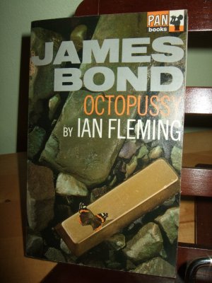 James Bond ___ Octopussy