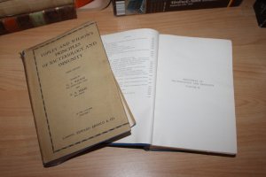 Topley and Wilson`s Principles of Bacteriology and Immunity (in 2 vols.cpl/ 2 Bände KOMPLETT). Volume I. und Volume II.