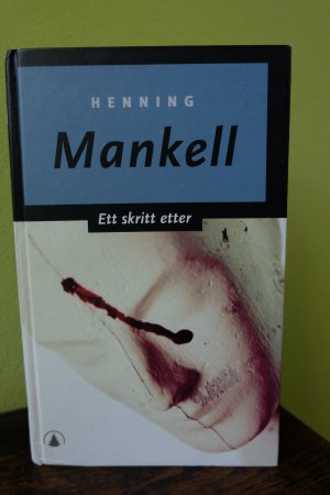 gebrauchtes Buch – Henning Mankell – Ett Skritt Etter