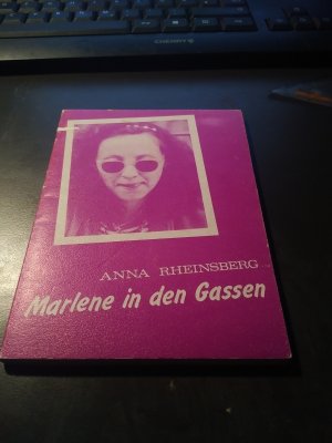 Marlene in den Gassen. Gedichte.