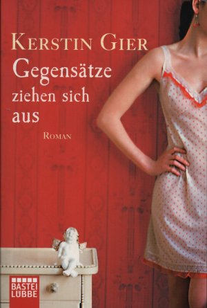 Gegensätze ziehen sich aus. Ein Mütter-Mafia-Roman