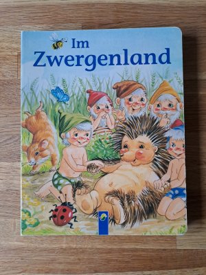 gebrauchtes Buch – Im Zwergenland