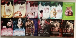 15 Bücher Sammlung Konvolut Dragon Love Rendezvous am Höllentor Silver Dragons Ein brandheißes Date Drachen lieben heißer Time Thief Dragon Love - Vampire […]