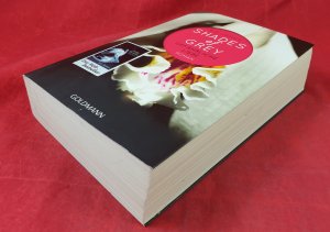 gebrauchtes Buch – James, E L – Fifty Shades of Grey - Gefährliche Liebe