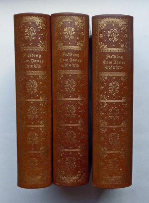 Geschichte des Thomas Jones eines Findelkindes. Roman. In der alten Uebersetzung von J.J. Bode. 3 Bände. [GANZLEDERAUSGABE].