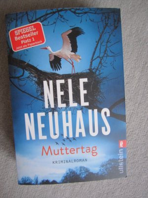 gebrauchtes Buch – Nele Neuhaus – Muttertag (Ein Bodenstein-Kirchhoff-Krimi 9)