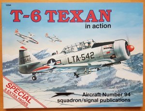 gebrauchtes Buch – Davis – T-6 Texan in action, Aircraft in action Nr. 94