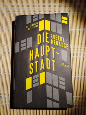 gebrauchtes Buch – Robert Menasse – Die Hauptstadt