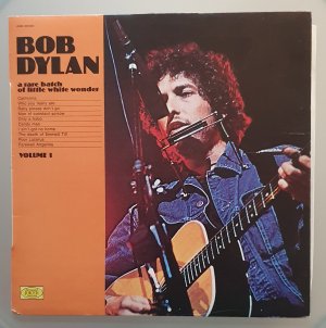 gebrauchter Tonträger – BOB DYLAN – A RARE BATCH OF LITTLE WHITE WONDER. 3 LPs Volume 1, 2, 3.