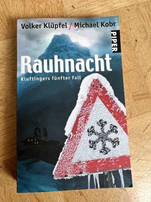 gebrauchtes Buch – Klüpfel, Volker; Kobr, Michael – Rauhnacht - Kluftingers fünfter Fall | Kluftinger ermittelt