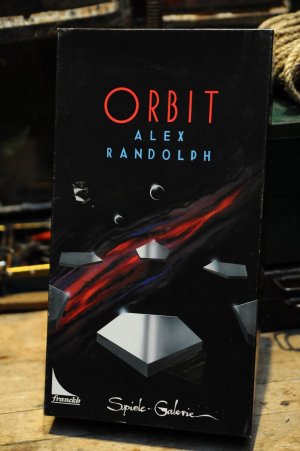 gebrauchtes Spiel – Alex Randolph – ORBIT von 1993 Klassiker von Alex Randolph Drei Spiele in einer Box. Rarität.