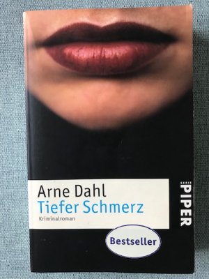 gebrauchtes Buch – Arne Dahl – Tiefer Schmerz