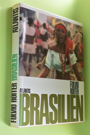 Brasilien. [Photos:] Fulvio Roiter. [Texte: Hugo Loetscher u.a. Bildlegenden: Alexandre Eulalio. Übers. d. portugies. Texte: Hugo Loetscher. Zeichn.: […]