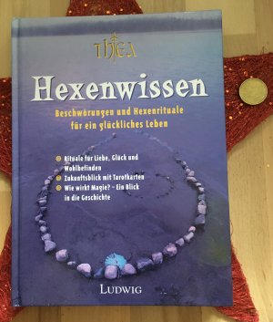 gebrauchtes Buch – Thea – Thea Hexenwissen