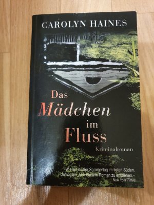 gebrauchtes Buch – Carolyn Haines – Das Mädchen im Fluss