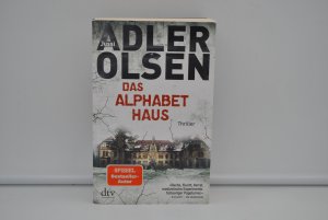 gebrauchtes Buch – Jussi Adler-Olsen – Das Alphabethaus