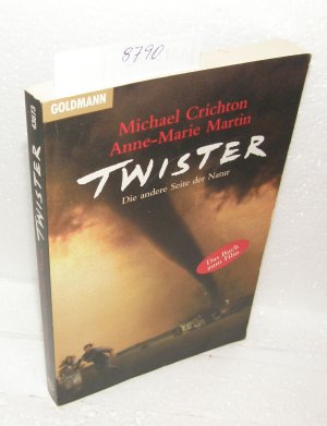 gebrauchtes Buch – Crichton, Michael; Martin – Twister