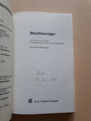 gebrauchtes Buch – Herbert Daniel – Beschleuniger