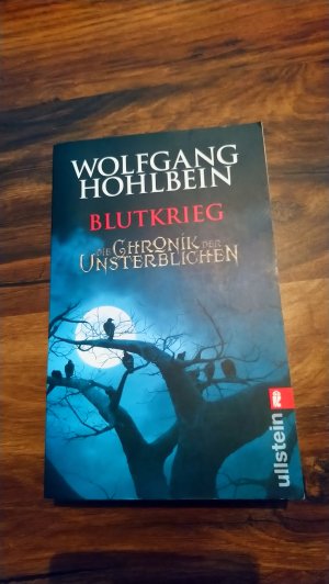 gebrauchtes Buch – Hohlbein, Wolfgang – Blutkrieg