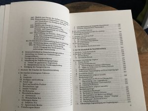 gebrauchtes Buch – Carola Seckel – Die Steuerhinterziehung (§370 AO 1977). Eine strafrechtliche, kriminologische und kriminalistische Untersuchung unter besonderer Berücksichtigung von Vermögens- und Einnahmesteuerhinterziehungen