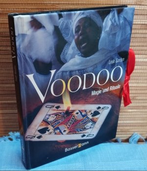 gebrauchtes Buch – Leah Gordon – Voodoo : Magie und Rituale