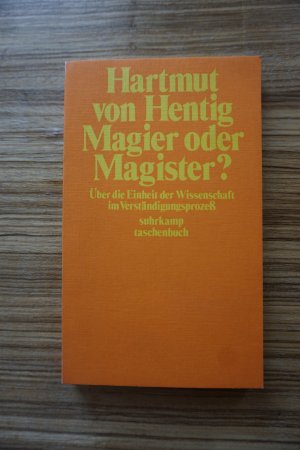 Magier oder Magister? Über