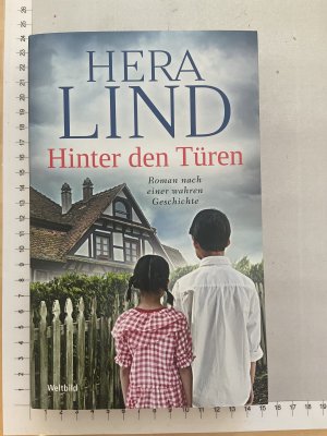 Hinter den Türen