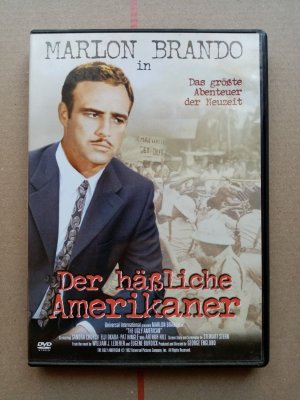 gebrauchter Film – George Englund – Der häßliche Amerikaner. Das größte Abenteuer der Neuzeit