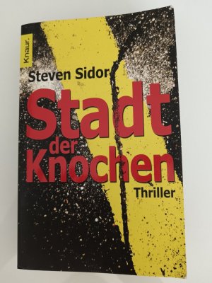 gebrauchtes Buch – Steven Sidor – Stadt der Knochen