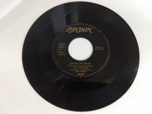 gebrauchter Tonträger – Pat Boone - Orchestra Cond – Pat Boone - Single - Johnny Will - Just Let Me Dream