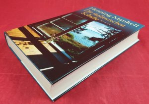 gebrauchtes Buch – Henning Mankell – Die italienischen Schuhe : Roman von Henning Mankell