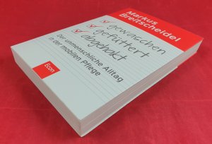 gebrauchtes Buch – Markus Breitscheidel – Gewaschen, gefüttert, abgehakt: Der unmenschliche Alltag...